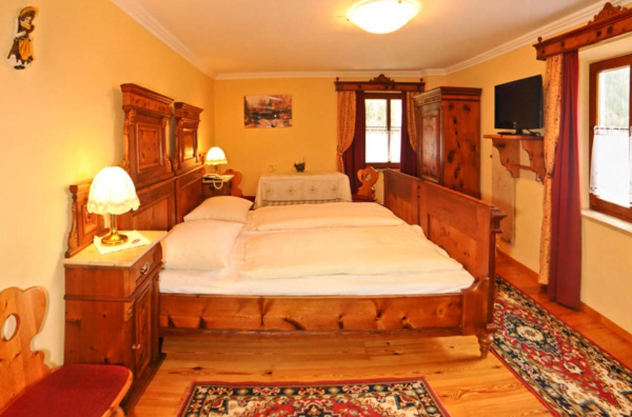 Ferienhotel Gasthof Zur Post Унтертауерн Екстериор снимка