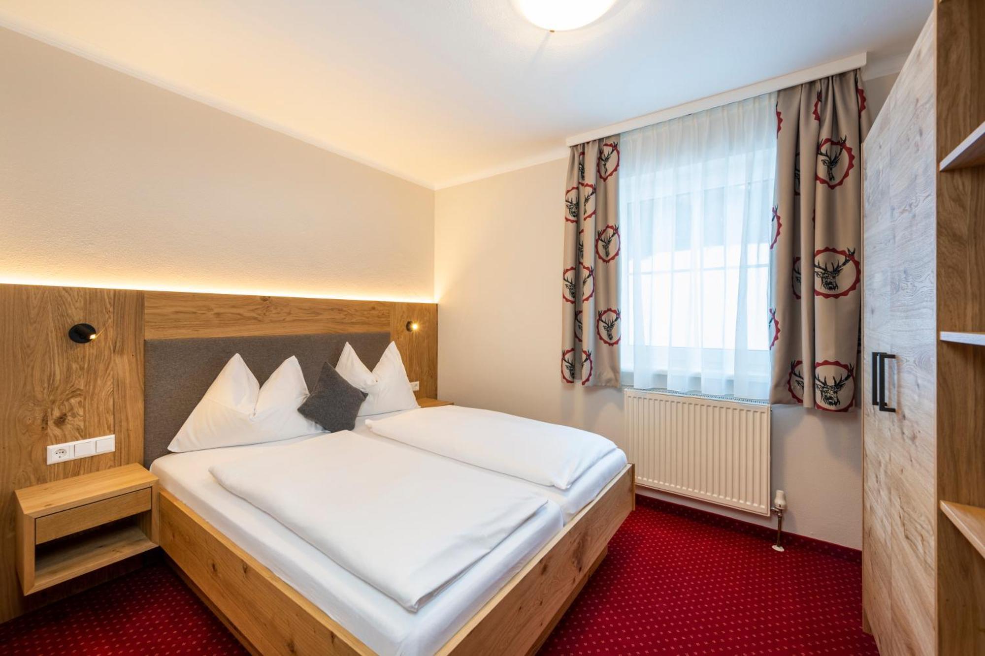 Ferienhotel Gasthof Zur Post Унтертауерн Екстериор снимка